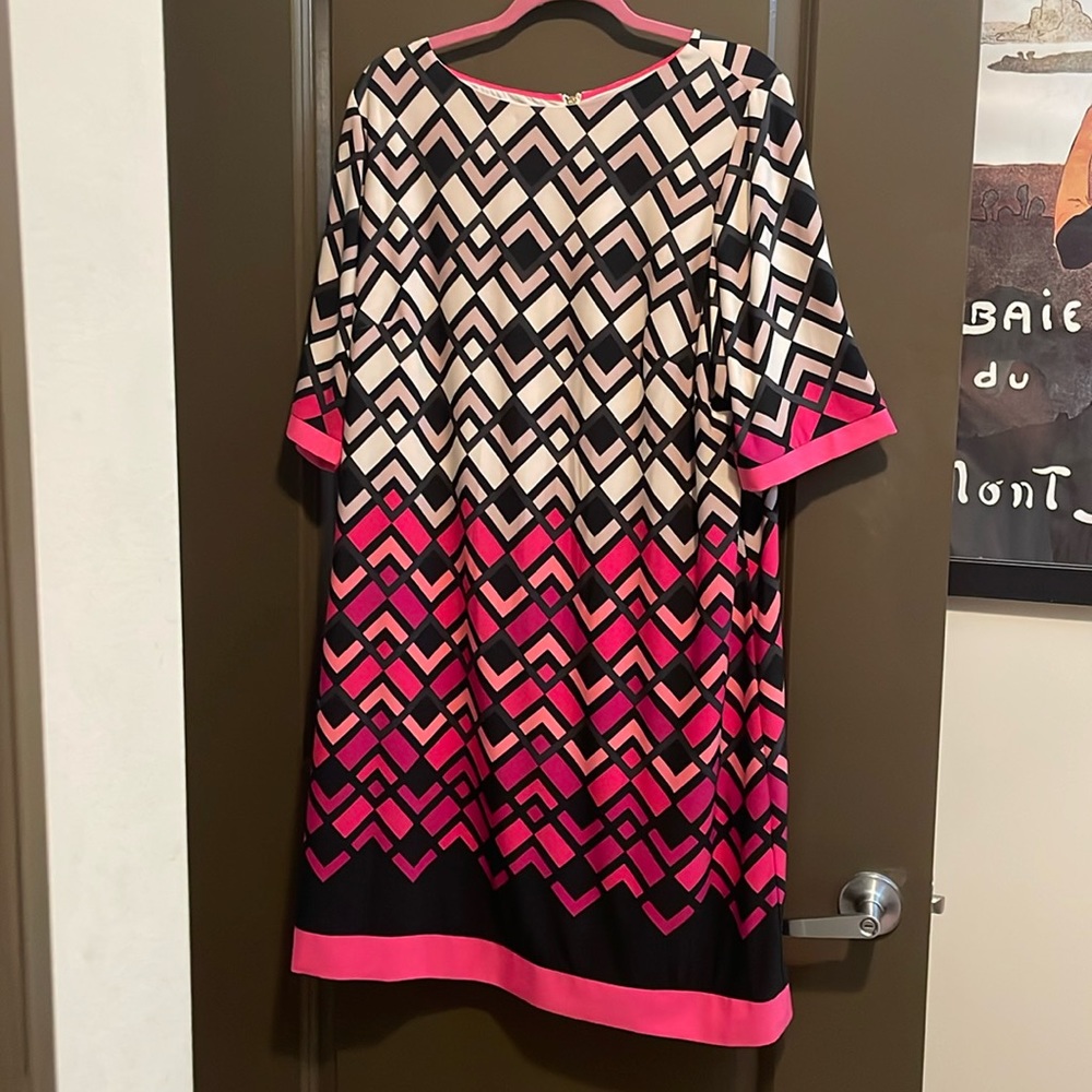 Eliza J shift dress -18W